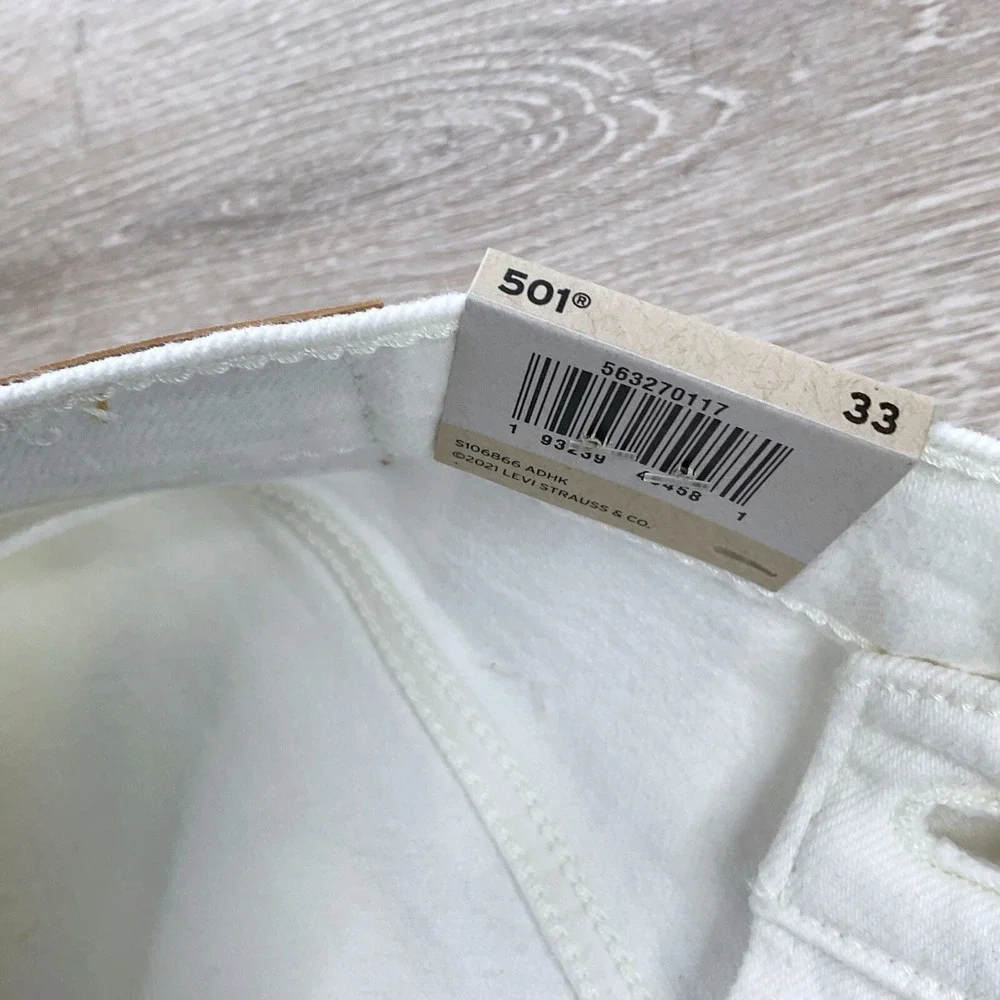 Levis Shorts Womens 33 Ivory Button Fly‎ Cutoff High Waisted Denim NWT